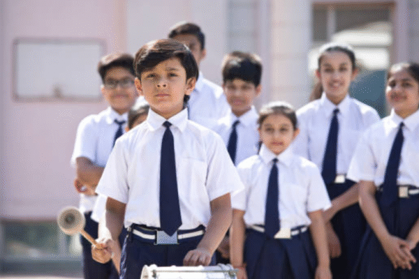 Berita utama rapat sekolah hari ini- 24 Oktober: Berita nasional, olahraga, dan dunia yang dipilih untuk Anda