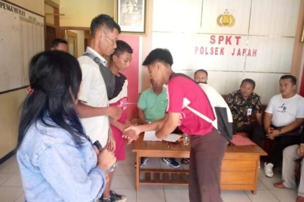 VIRAL! SISWA SMPN 1 BLORA TERLIBAT AKSI BULLYING DI TOILET SEKOLAH