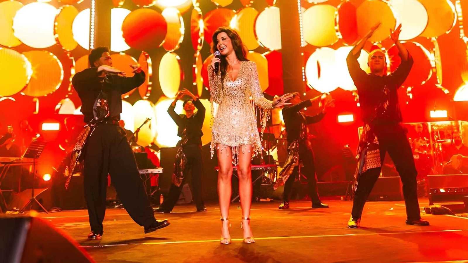 Nancy Ajram memenangkan hati masyarakat Indonesia dengan penampilannya yang luar biasa