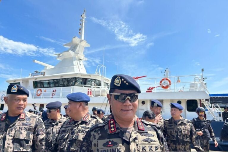 Pemerintah Indonesia menyita 255 kapal untuk penangkapan ikan ilegal pada tahun 2025