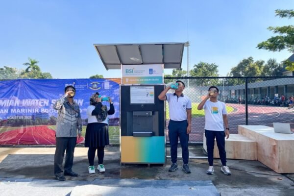 Dorong Gaya Hidup Ramah Lingkungan, ITS Hadirkan Water Station