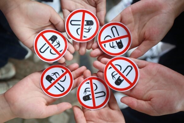 Hari Tanpa Tembakau Sedunia 2025: WHO memuji reformasi Indonesia yang berani dan menyerukan tindakan tegas terhadap kemasan terstandardisasi