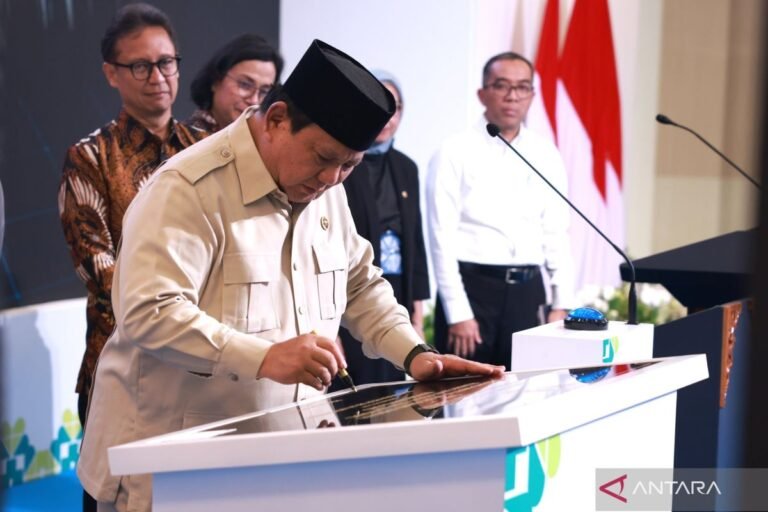 Indonesia hadapi kesenjangan 210 ribu dokter, Prabowo rencanakan 30 fakultas kedokteran