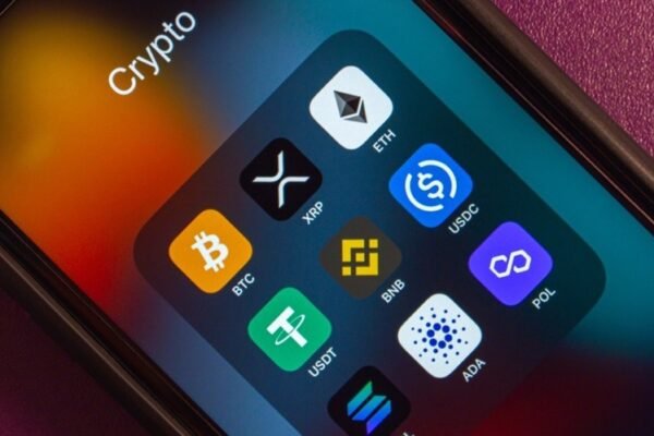 Mengapa Kripto Naik Hari Ini? Harga XRP, Bitcoin, Ethereum, dan Dogecoin Rebound Dari Posisi Terendah Enam Bulan