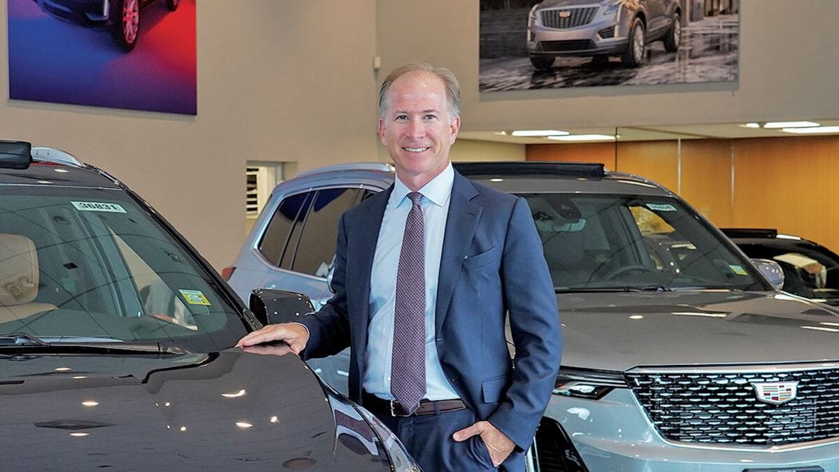 Pergeseran Pertama: Wawancara dewan dealer dari 25 merek