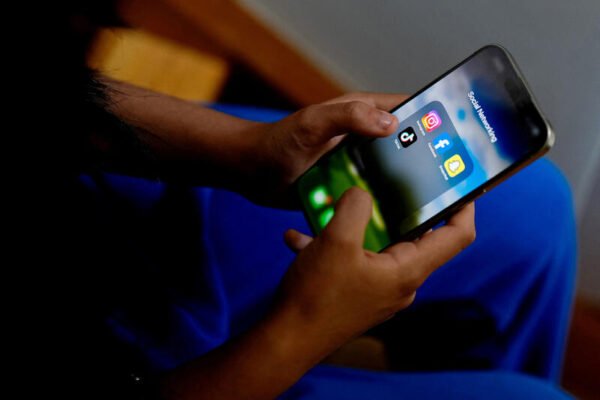 Tren dan prediksi jurnalisme, media, dan teknologi 2025