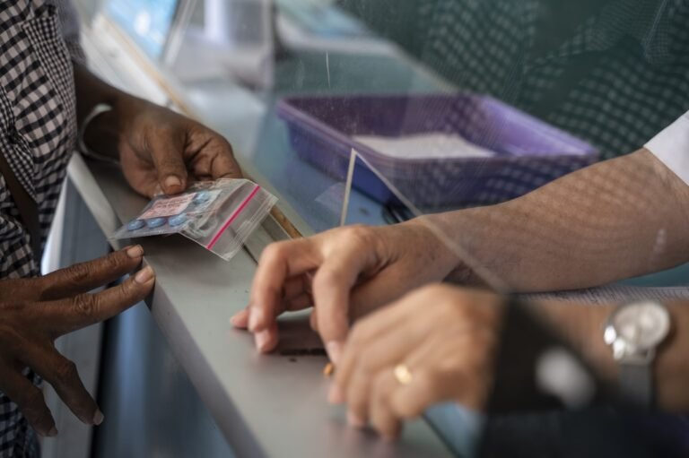 Australia dan Indonesia berhasil memperoleh status Otoritas Terdaftar WHO dalam regulasi produk medis.