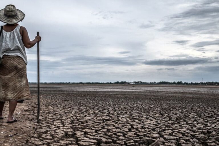 Hujan dan Cuaca Ekstrem Panas Melanda Indonesia, BMKG Terbitkan Peringatan