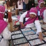 Indonesia meluncurkan platform digital untuk suvenir Haji dari UMKM lokal.