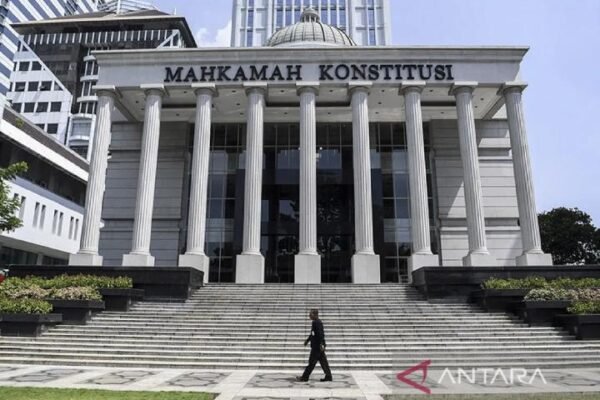 Mahasiswa Menentang Klausul 'Provokasi' Terkait Ketidakberagamaan dalam Kitab Undang-Undang Hukum Pidana Baru Indonesia