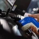 Tindakan pemerintah diperlukan untuk memicu pertumbuhan pasar kendaraan listrik di Indonesia.