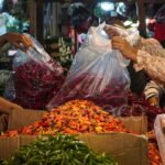 Bank Indonesia memperkirakan inflasi akan melebihi 3% selama bulan Ramadan.