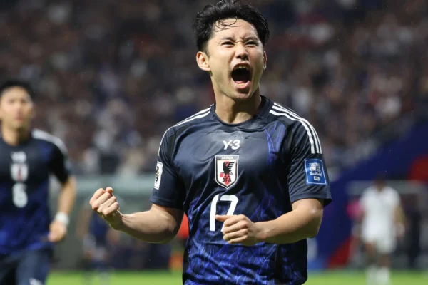 Jepang mengalahkan Indonesia dengan skor 6-0 dalam pertandingan kualifikasi Piala Dunia AFC Grup C.