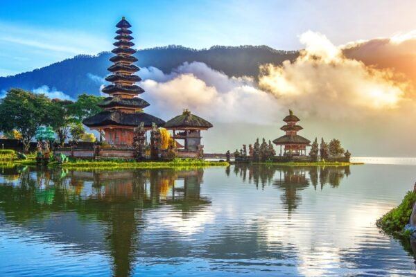 Pengeluaran Wisatawan Internasional di Indonesia Diprediksi Mencapai Rekor Tertinggi IDR 344 Triliun pada Tahun 2025