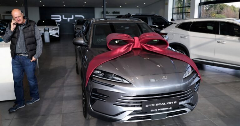 Penjualan kendaraan BYD turun untuk bulan kelima berturut-turut.
