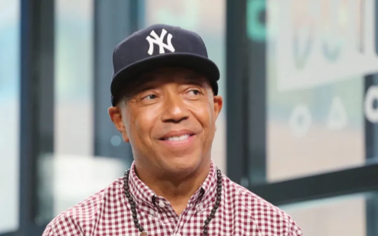 Russell Simmons Dituduh Menggunakan Pensiun di Indonesia untuk Menghindari Gugatan Pelecehan Seksual di AS.