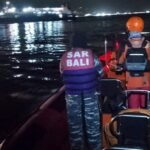 6 orang tewas dan puluhan lainnya hilang setelah sebuah kapal feri yang mengangkut 65 orang tenggelam di lepas pantai Bali, Indonesia