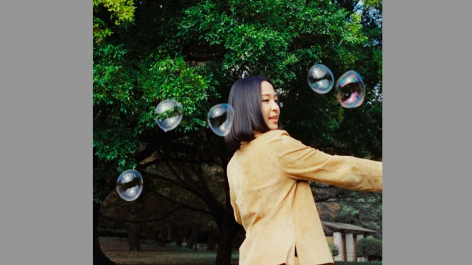 Apakah Indonesia telah memasuki era lagu-lagu cinta yang ceria lagi?