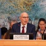 Berita Dunia Singkat: Skandal Epstein menyoroti upaya ‘membungkam’ perempuan, terobosan Denmark terkait penularan HIV, perkembangan terkini hak asasi manusia di Belarus