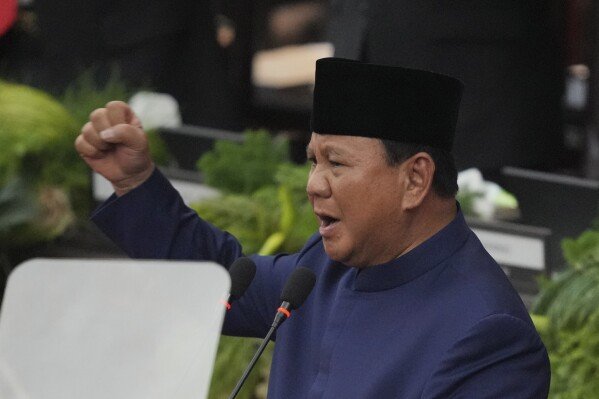 Indonesia melantik mantan jenderal Prabowo Subianto sebagai presiden