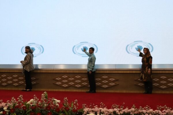 Indonesia meluncurkan dashboard area bebas asap inovatif untuk melindungi kesehatan masyarakat.