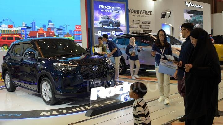 3 Berita Teratas Hari Ini: Industri Otomotif Indonesia Bersikap Hati-hati di Tengah Lesunya Pasar Mobil