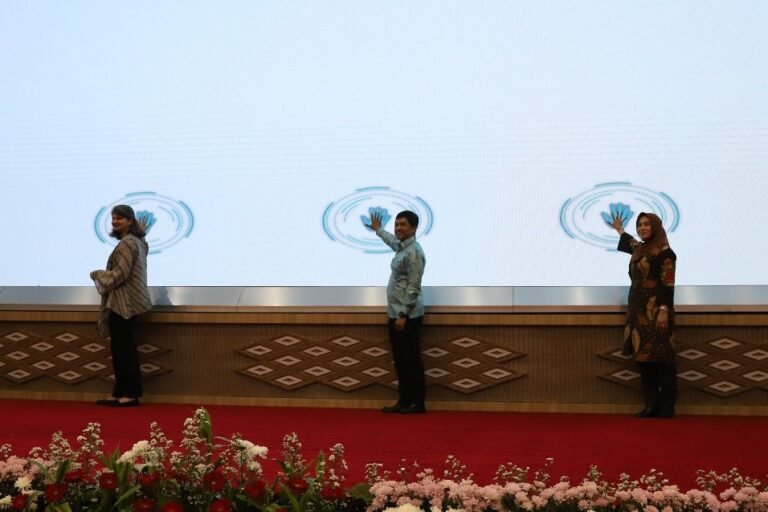 Indonesia meluncurkan dasbor area bebas asap rokok yang inovatif untuk melindungi kesehatan masyarakat