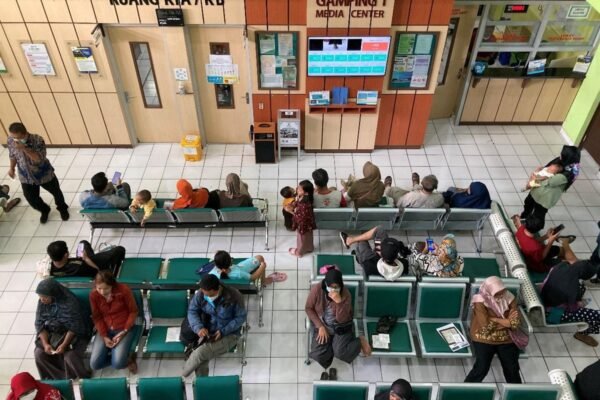 Indonesia memperkuat layanan WASH yang inklusif dan tangguh di fasilitas kesehatan