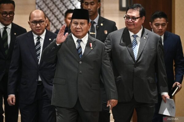 Presiden Prabowo menghadiri Acara Prospek Ekonomi Indonesia 2026