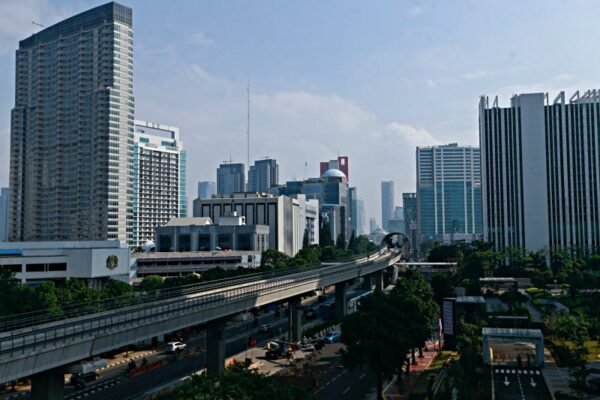 Perekonomian Indonesia tumbuh seiring dengan melonjaknya belanja pemerintah
