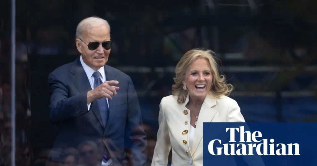 Ringkasan berita Trump: Biden menyatakan bahwa Trump telah ‘menurunkan’ posisi AS di kancah internasional saat ia menyerang penggantinya