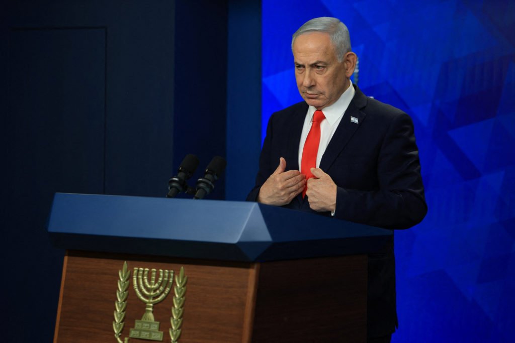 Warga Israel yang marah atas kesepakatan damai AS-Iran melontarkan kecaman kepada Netanyahu