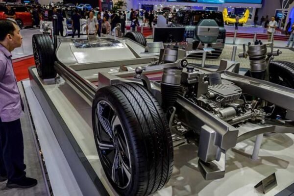 Ekspor mobil Indonesia mencapai rekor tertinggi di tengah penurunan penjualan domestik