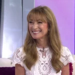 Jane Seymour, 75 tahun, Masih Merasa ‘Seperti Remaja’ dan Mengaitkannya dengan Pilihan Gaya Hidup Sederhana Ini