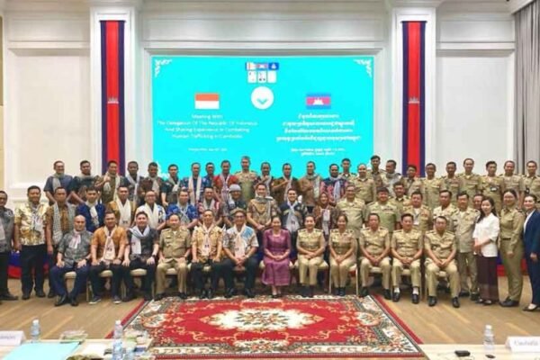 Kamboja dan Indonesia memperkuat upaya bersama dalam memerangi kejahatan lintas batas