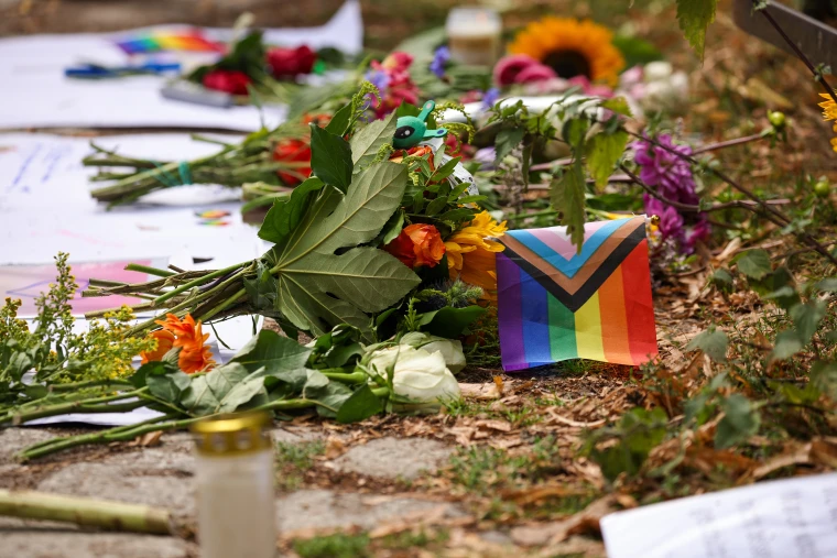Polisi Berlin menembak mati tersangka dalam serangan di festival Pride setelah perburuan besar-besaran
