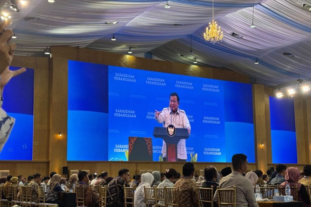 Presiden Prabowo merasa bangga saat Indonesia mulai memproduksi mobil buatan sendiri