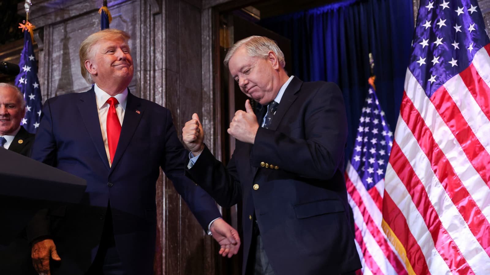 Trump mendesak Kongres untuk mengesahkan RUU kripto Clarity Act sebagai bentuk penghormatan kepada Lindsey Graham
